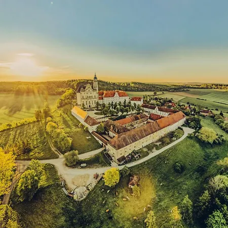 Express & By Ihg Отель Эльванген