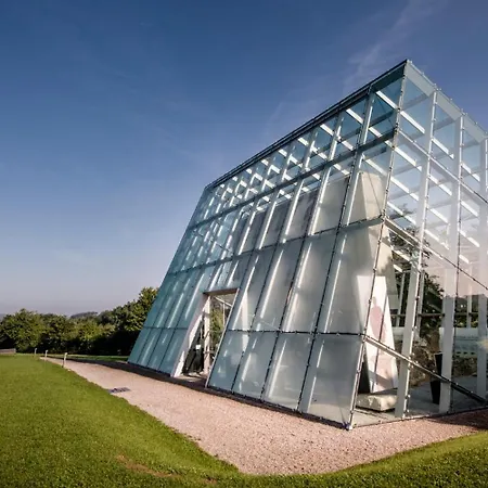 Express & By Ihg Эльванген